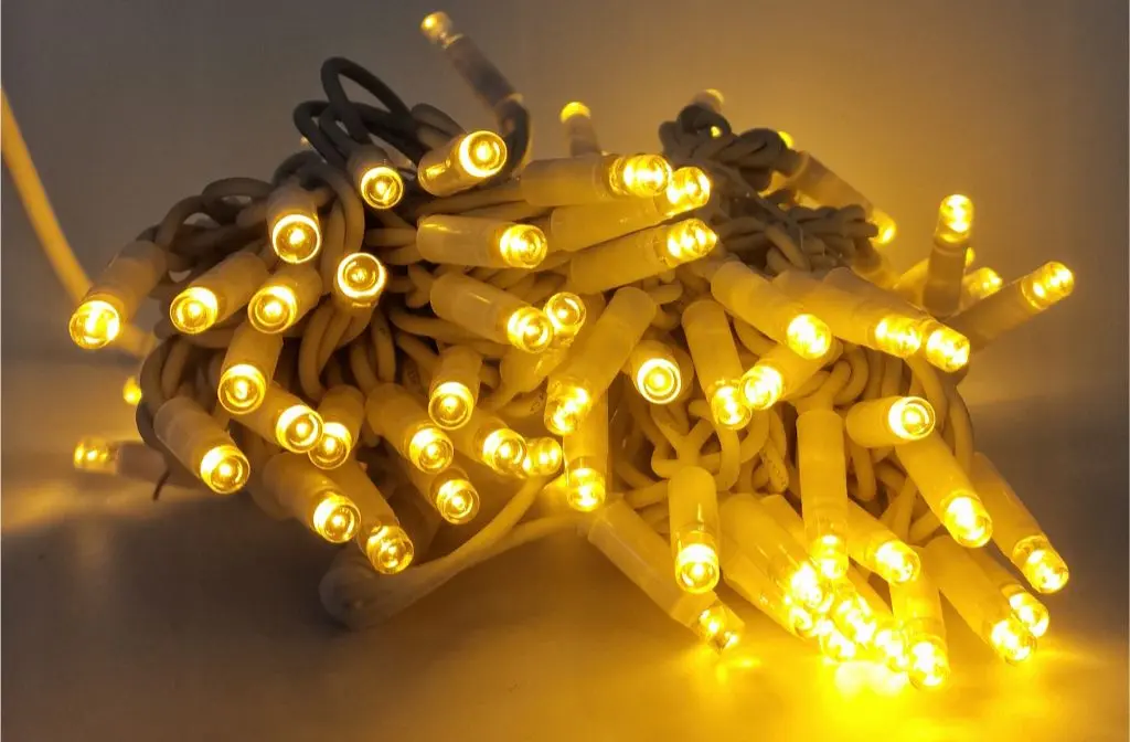 PROfesionali lempučių girlianda POLAMP, 10m (5+5), 100 LED, šaltai balta, baltu laidu, IP67