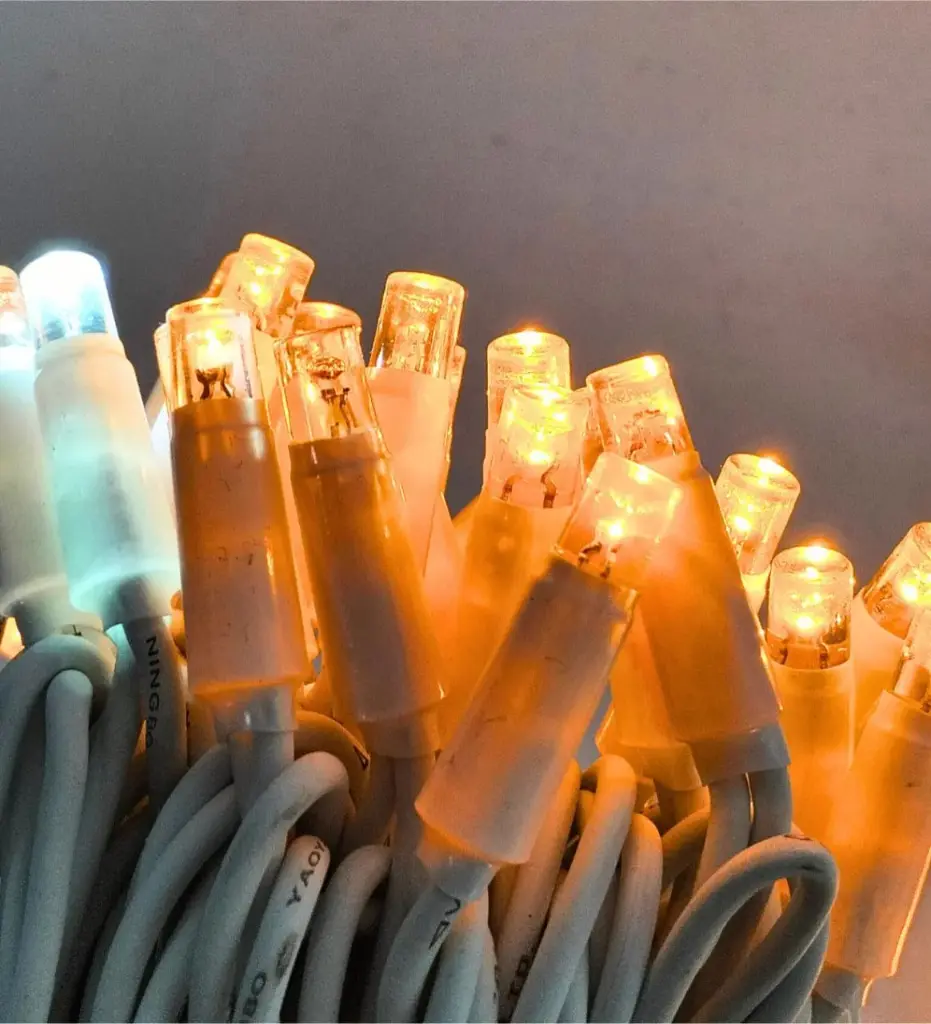 PROfesionali FLASH lempučių girlianda POLAMP, 10m (5+5), 80+20 LED, geltona, baltu laidu, IP67