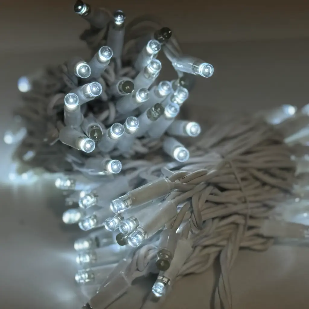 PROfesionali FULL-FLASH lempučių girlianda POLAMP, 10m (5+5), 100 LED, šaltai balta, baltu laidu, IP67